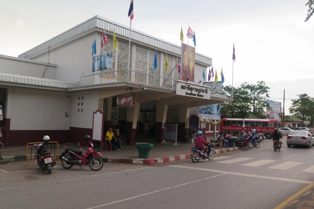 Nadpob Mansion Hotel Surat Thani Luaran gambar