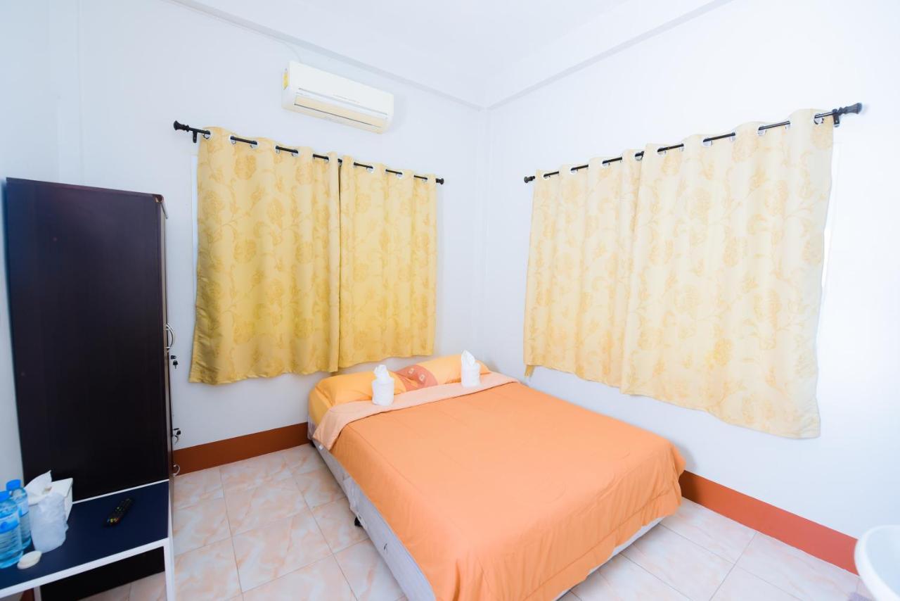 Nadpob Mansion Hotel Surat Thani Luaran gambar