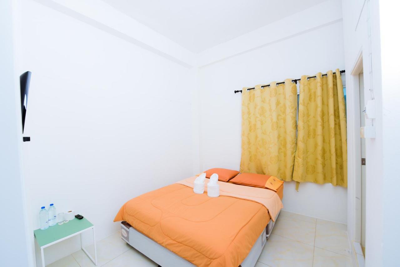 Nadpob Mansion Hotel Surat Thani Luaran gambar